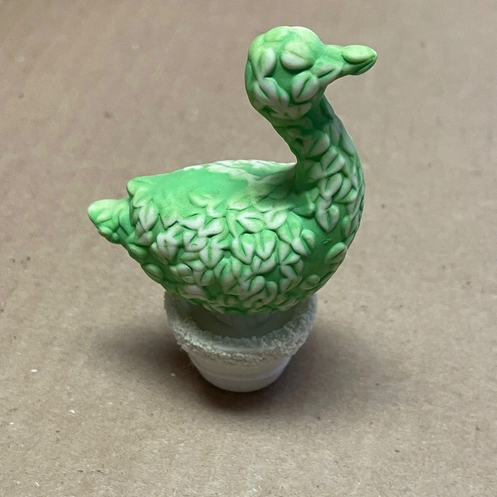 Vintage Dept. 56 Snowbunnies Just A Little Off The Top Set Hedge Trimming No Box - Picture 9 of 16